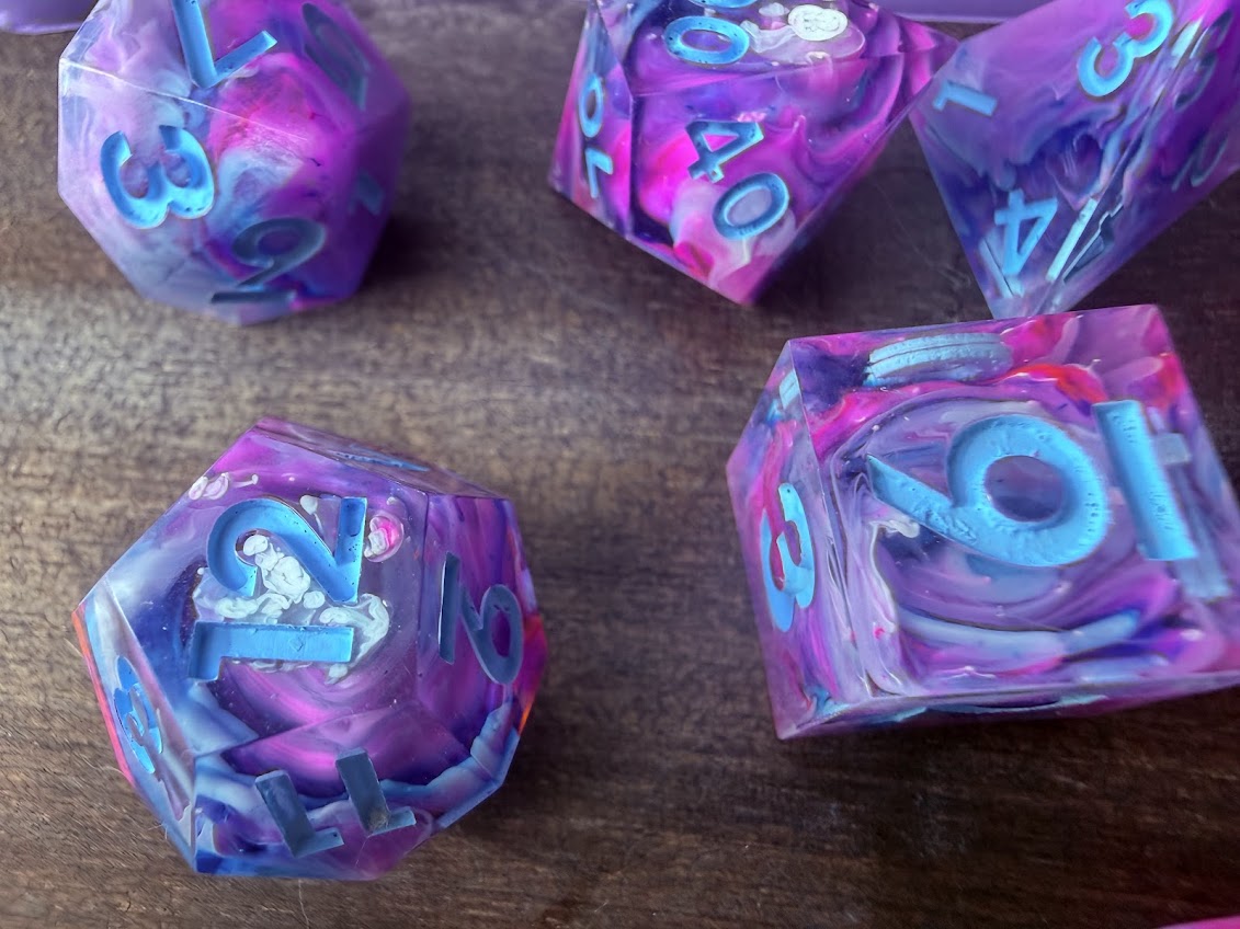 Petri Petals Dice Set - Red Star Dice