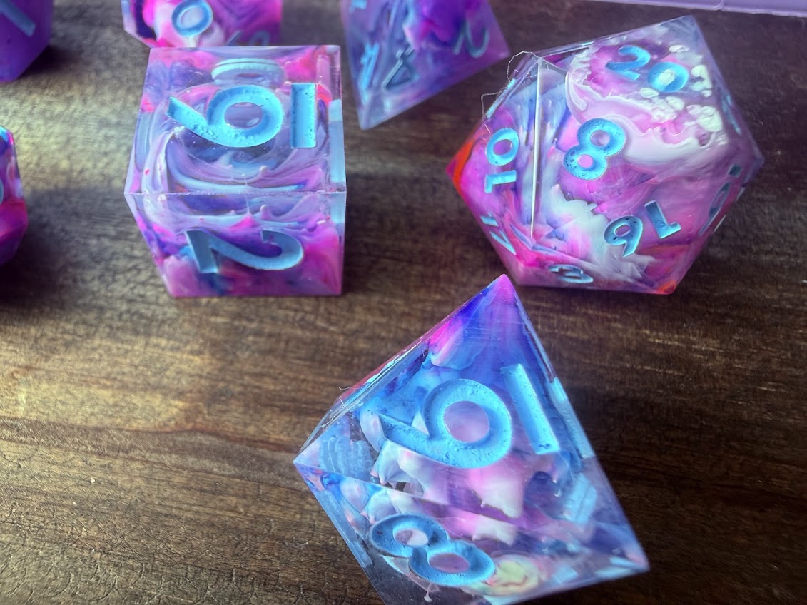 Petri Petals Dice Set - Red Star Dice