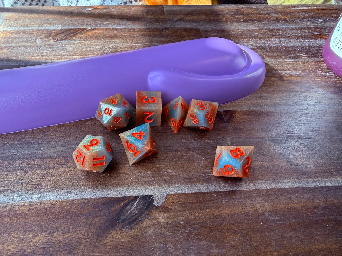 Glittery 1950's Dice Set - Red Star Dice
