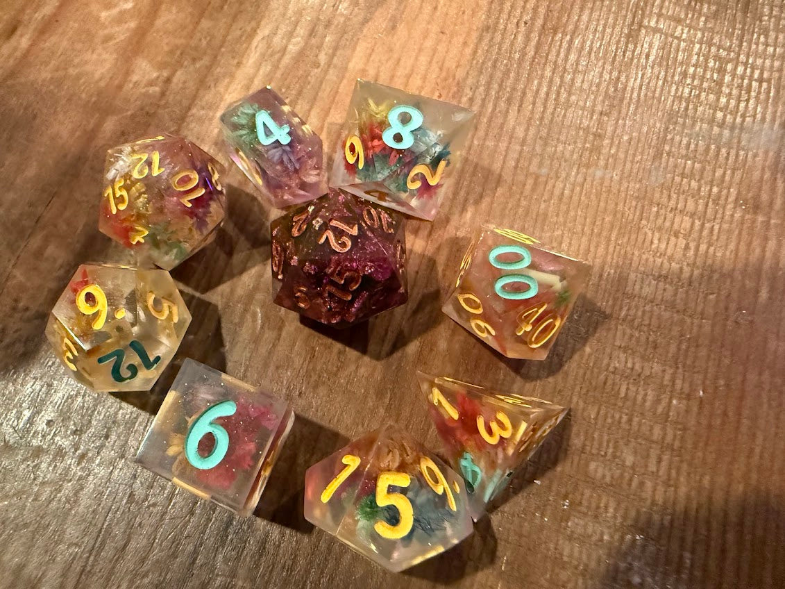 Flower Power Dice Set - Red Star Dice